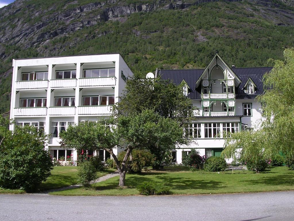 Hjelle Hotel Luaran gambar