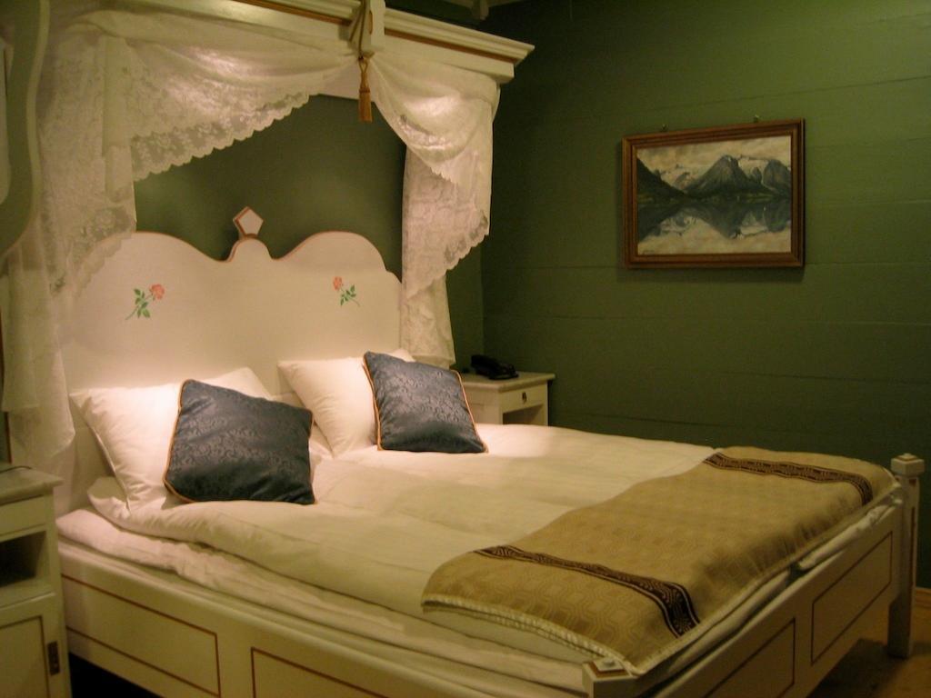 Hjelle Hotel Luaran gambar